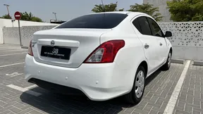 Nissan Sunny 2023