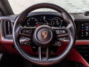 Porsche Cayenne 2024