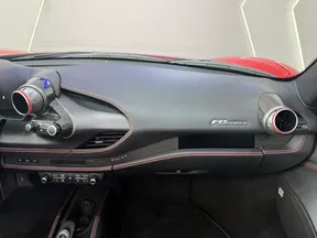 Ferrari F8 Spider 2023