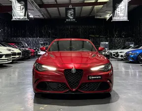 Alfa Romeo Giulia Quadrifoglio 2021