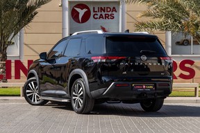 Nissan Pathfinder 2024