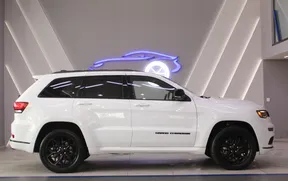 Jeep Grand Cherokee 2021