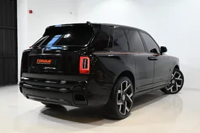 Rolls-Royce Cullinan Black Badge 2021