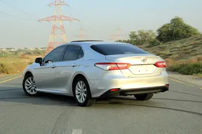 Toyota Camry 2019