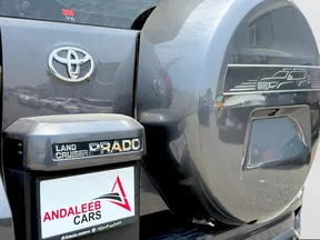 Toyota Land Cruiser Prado 2023