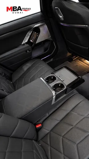 BMW 7 Series 740 2025