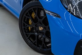 Porsche 911 Carrera GTS 2023