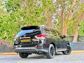 Nissan Pathfinder 2015