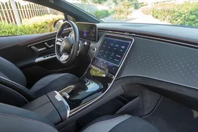 Mercedes-Benz EQE AMG 43 2023