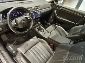 Škoda Superb Combi 2021