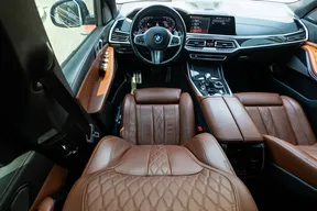 BMW X7 40 2021