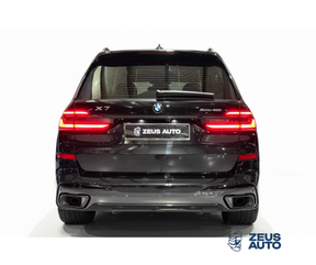 BMW X7 40i 2024