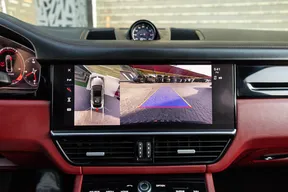 Porsche Cayenne 2022