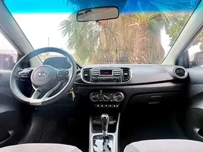 Kia Pegas 2020