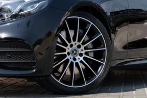 Mercedes-Benz E-Class 300 2020