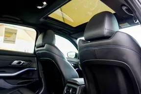 BMW 3 Series 320 2021