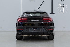 Lamborghini Urus 2025