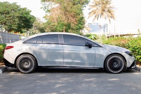 Mercedes-Benz EQE AMG 43 2023