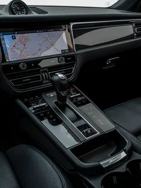 Porsche Macan S 2025