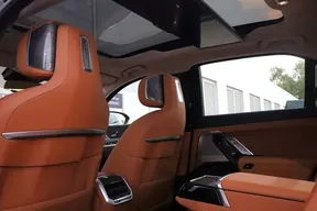 BMW 7 Series 735 2025