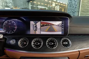 Mercedes-Benz E-Class 200 2019