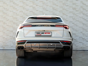 Lamborghini Urus 2021