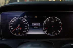 Mercedes-Benz E-Class 200 2019