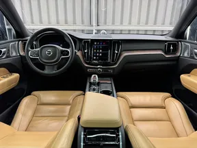 Volvo XC60 2023