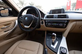 BMW 3 Series 318 2017