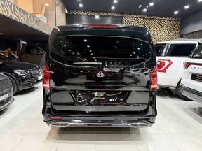 Mercedes-Benz 2018