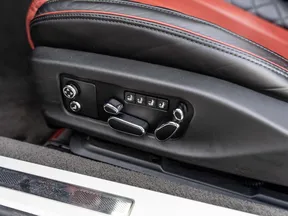 Bentley Continental GTC 2023