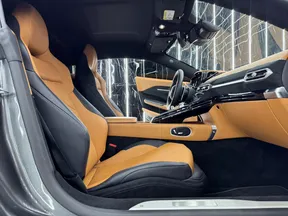 Aston Martin Vantage 2025