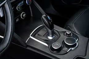 Alfa Romeo Stelvio 2020