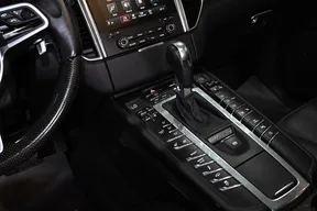 Porsche Macan Turbo 2017