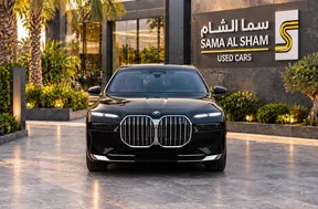 BMW 7 Series 735 2025