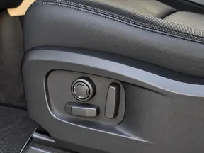 Land Rover Defender 90 2024