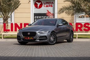 Jaguar XE 2020
