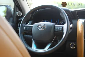 Toyota Fortuner 2023
