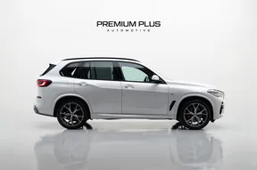 BMW X5 40 2023