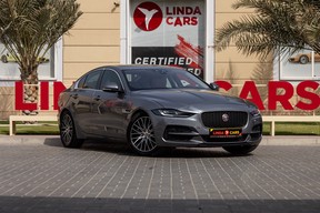 Jaguar XE 2020
