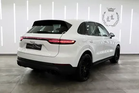 Porsche Cayenne 2023