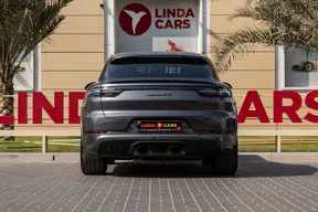 Porsche Cayenne GTS Coupé 2021