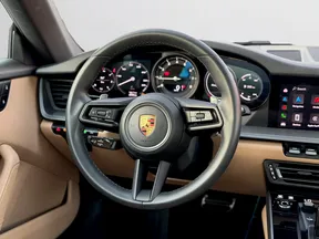 Porsche 911 Carrera 4 2023