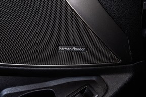 BMW 3 Series 330 2023