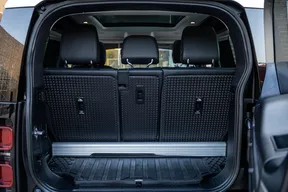 Land Rover Defender 90 2023