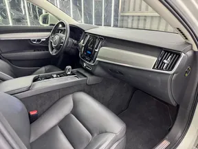 Volvo S90 2022