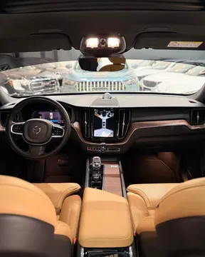Volvo XC60 B5 2023
