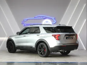 Ford Explorer ST 2022