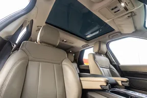 Land Rover Discovery 2019