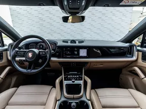 Porsche Cayenne 2024